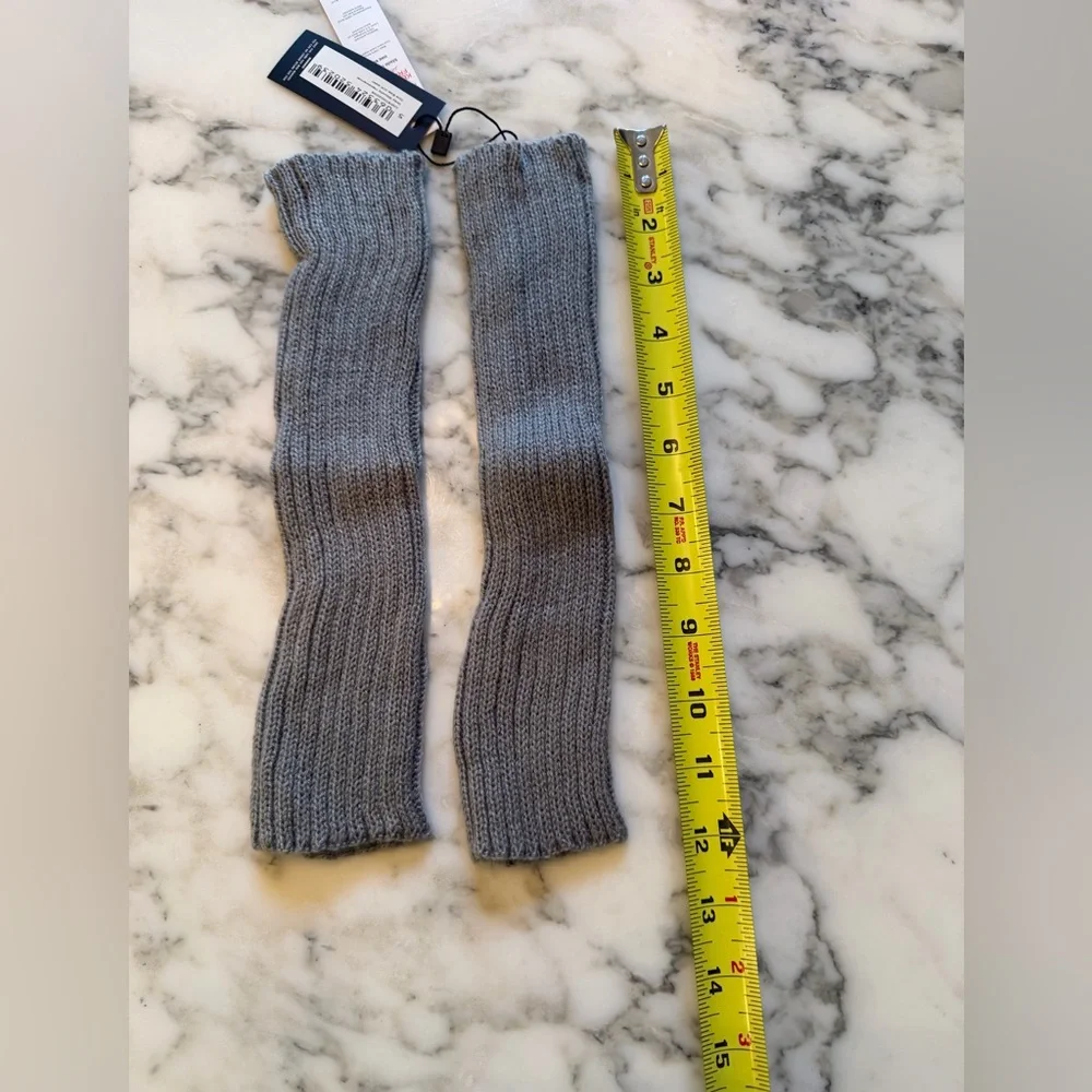 NWT PRETTYLITTLETHING Grey Ribbed Slouchy Handwarmers